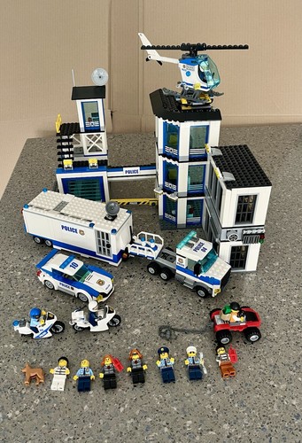 Lego city police station - city,