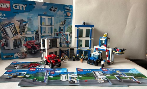 Lego city police - city, 60246