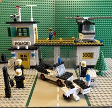 Lego Town – 381 Police