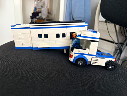 Not lego city police station - not,