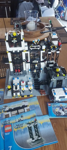 Lego city police station - city:,