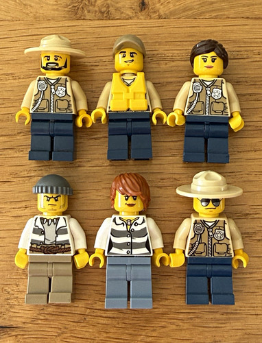 Lego minifigures town city - lego,