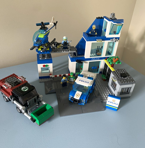 Lego city 60316 - city, police