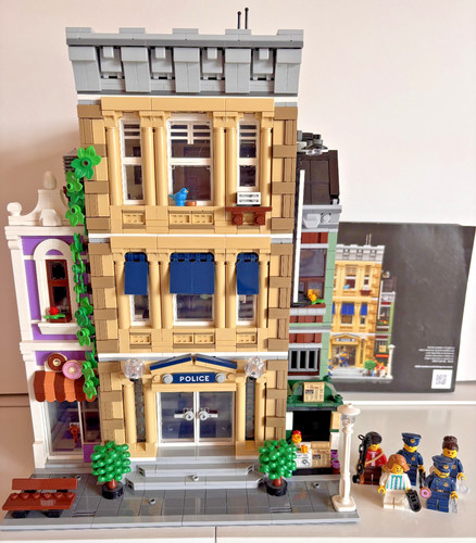 Lego icons police station - icons:,