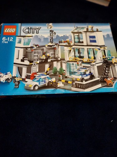 Lego city police - police, station