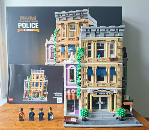 Lego icons modular - lego,