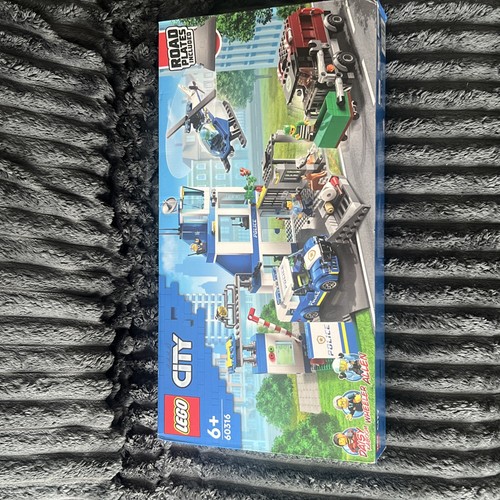 Lego city police station 60316 - lego,