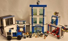 LEGO 60246 Police Station