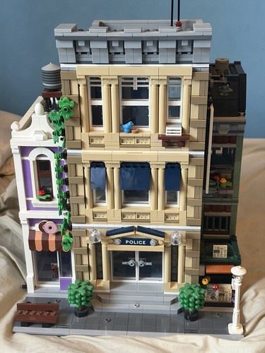 Lego icons police station - icons:,
