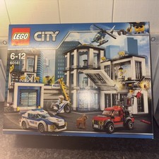 LEGO CITY: 60141 Police