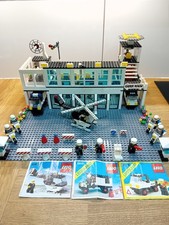 Lego police station