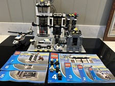 LEGO City 7237 Police Station
